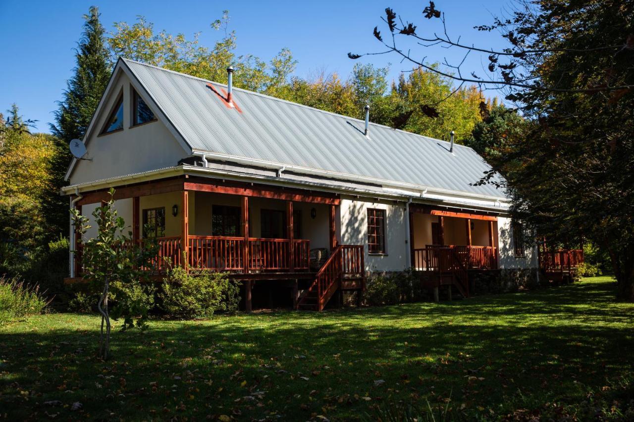 Laragh-On-Hogsback Villa ภายนอก รูปภาพ