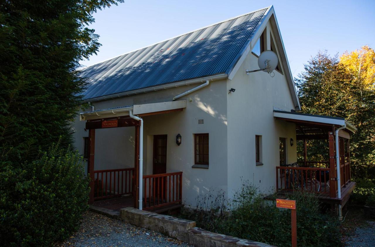 Laragh-On-Hogsback Villa ภายนอก รูปภาพ